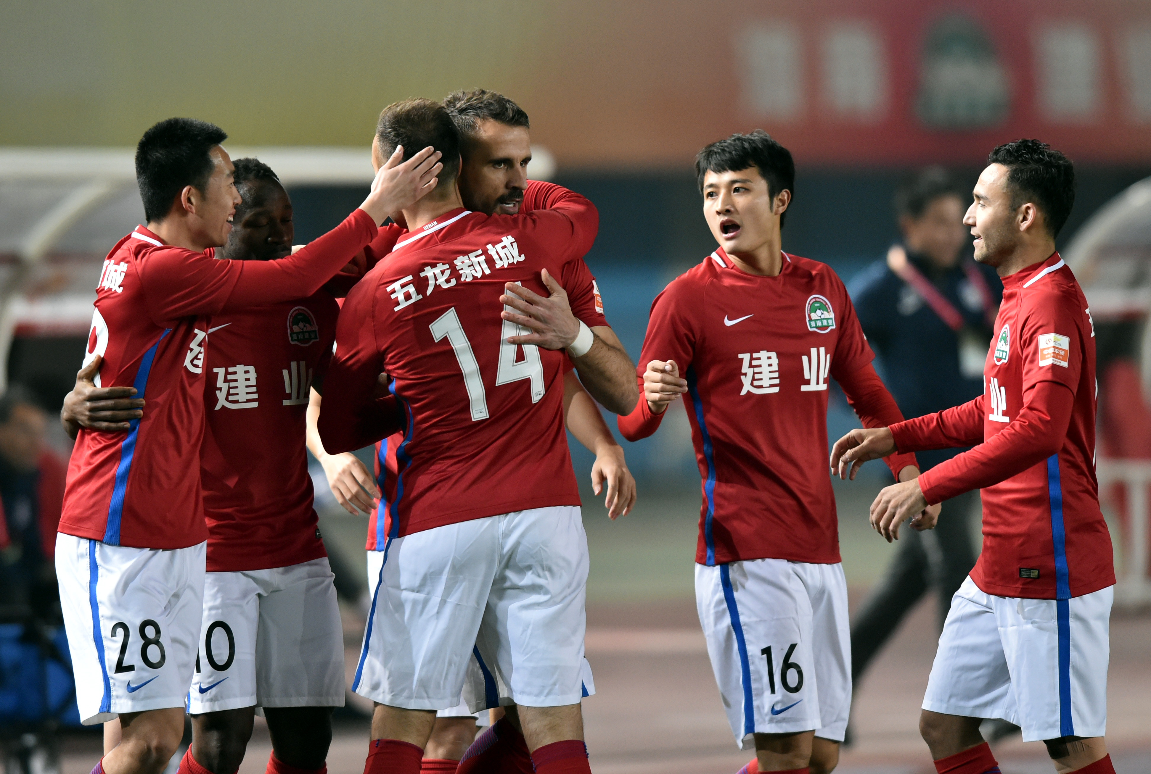 天津泰达队将在中国足球联赛中迎战青岛黄海的简单介绍 天津泰达队将在中国足球联赛中迎战青岛黄海的简单介绍