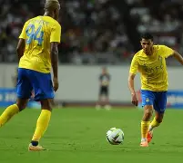 亚眠俱乐部赢得关键胜利,脱离降级区域的简单介绍 亚眠俱乐部赢得关键胜利,脱离降级区域的简单介绍